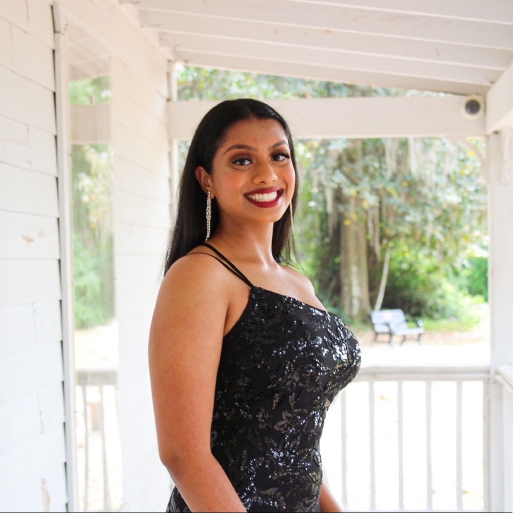 Meet your Posher, Gnapika